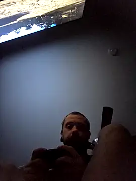 KrazyNutz420 online show from April 20, 6:16 am