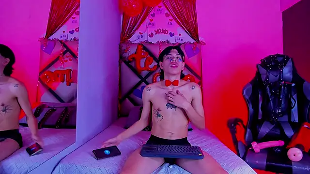 Bennet-Gray online show from February 15, 8:02 am