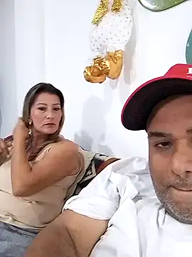 wessAndSandri online show from March 16, 7:51 pm