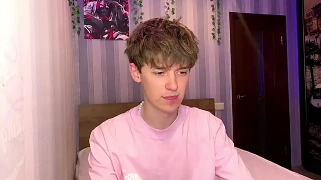 Sweet Dude online show from April 20, 5:37 pm