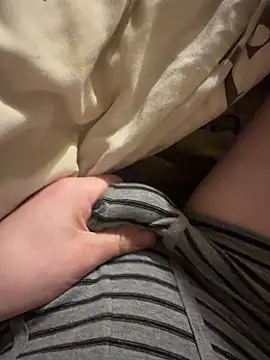 twankletoes1234 online show from March 20, 10:24 pm