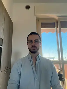 ItalianAlex online show from June 11, 8:34 am
