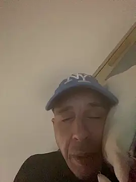 creativeX online show from February 12, 5:46 am