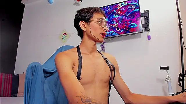  Josh Moon  online show from April 17, 7:16 pm