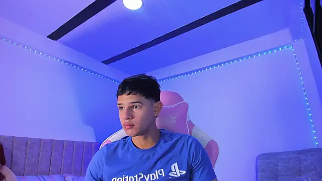 Adrian Prime  online show from April 12, 6:53 pm