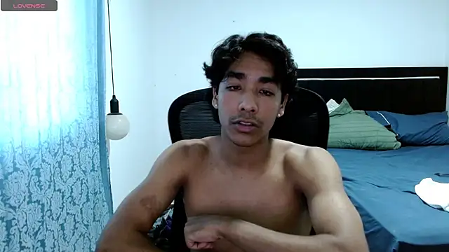 Pedestal diamant online show from March 8, 8:24 pm