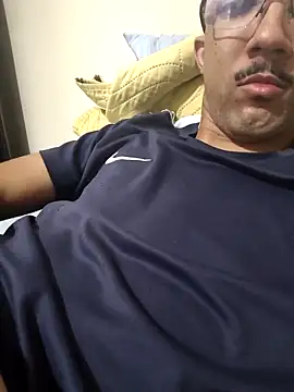 MOREN044 online show from February 12, 1:55 am