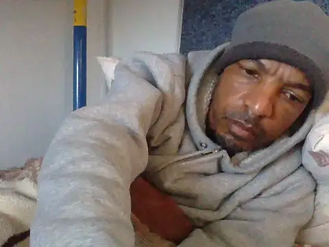 lavelle26 online show from April 28, 8:08 am