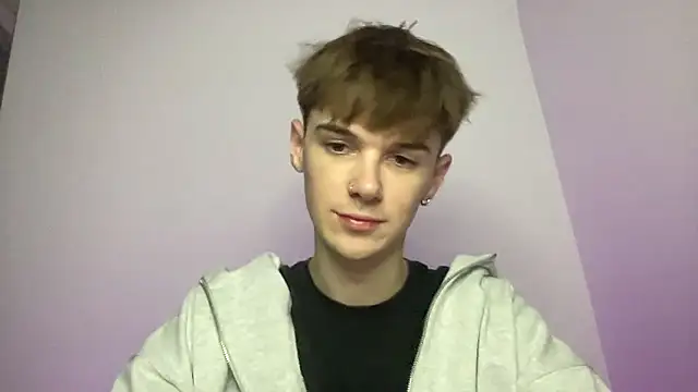 YourMilkyGuy online show from February 14, 8:37 pm