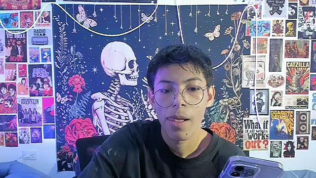 alextop  online show from February 13, 5:51 pm