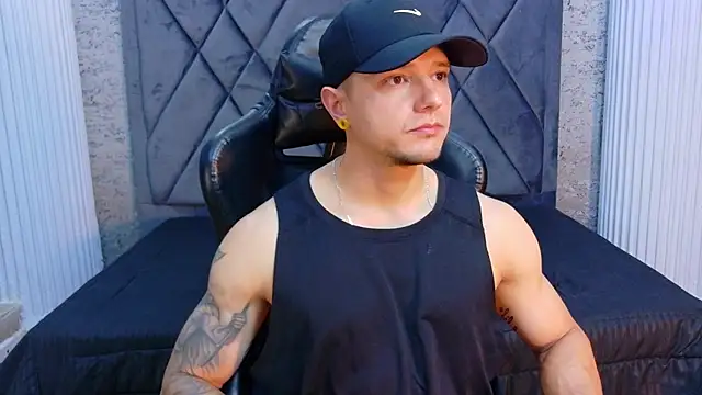 TYSONRICH1 online show from February 27, 9:25 pm