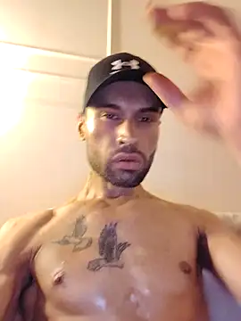 OiledAirplane74 online show from March 14, 12:50 am