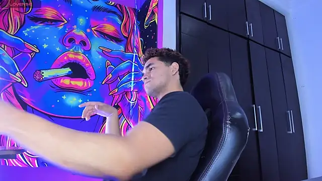 marcos lc online show from April 1, 1:13 pm