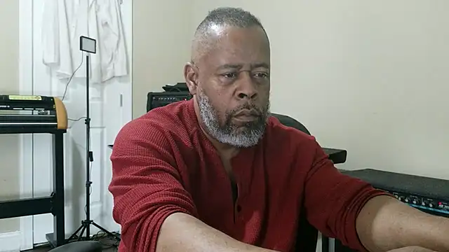 Cleozevo1961 online show from March 9, 7:41 pm