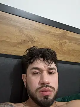 jjgr29 online show from February 18, 6:49 pm