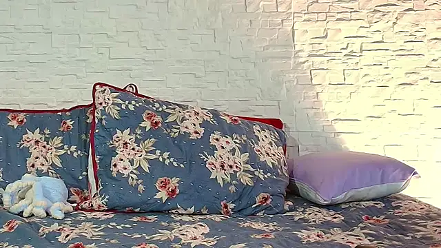 Eliassalvatore  online show from April 15, 12:32 am