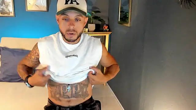 Daniel kingx online show from April 8, 4:49 pm