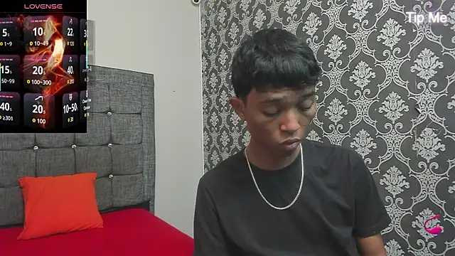 Little Twink19x online show from March 19, 7:17 pm