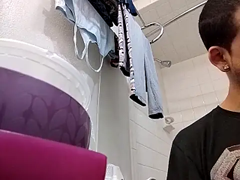 momo0208 online show from February 23, 2:30 pm