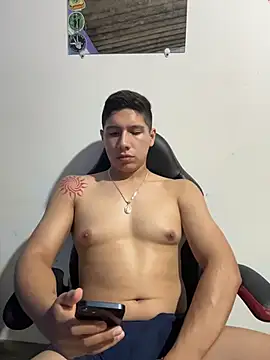 Sean Pry online show from April 12, 1:20 am