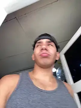 Alejandrososas online show from July 16, 9:22 pm
