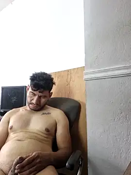 boyp3netrat0r online show from March 5, 1:18 pm