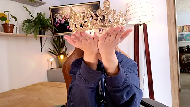 Sr evann online show from April 9, 3:07 pm