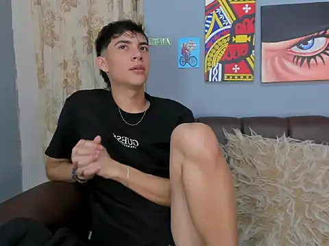 AronTawers online show from February 26, 9:49 pm