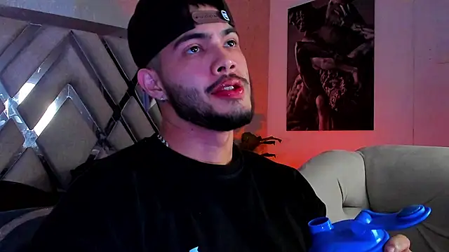 Vincentblack online show from March 5, 7:59 am