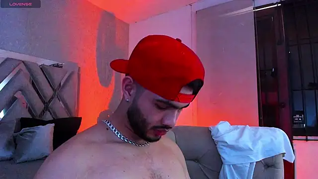 Vincentblack online show from July 15, 10:38 pm