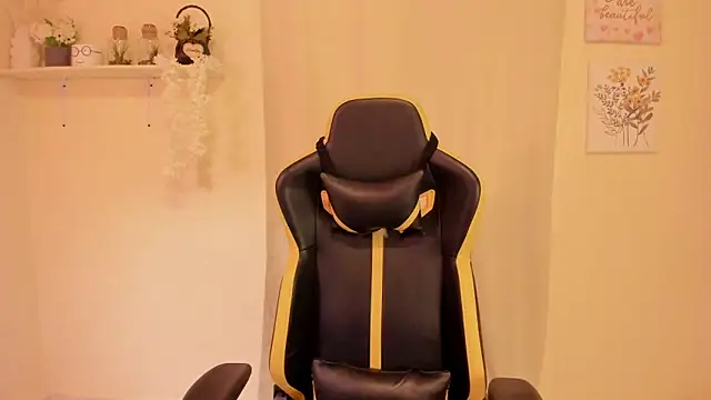 sexy andres01 online show from March 17, 1:35 pm