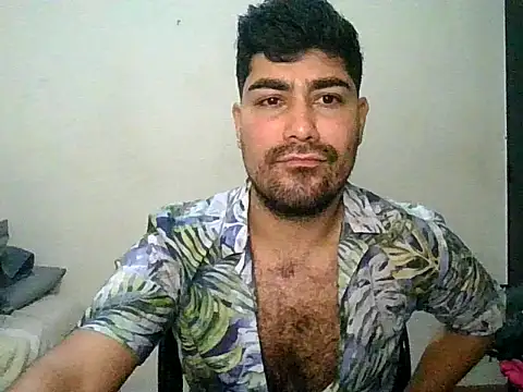 latinhayriboy online show from March 7, 3:21 pm