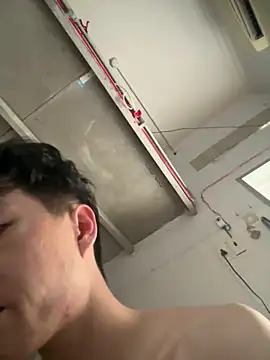 yuici79 online show from February 25, 10:16 am