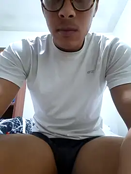 SweetMig online show from February 28, 4:11 am