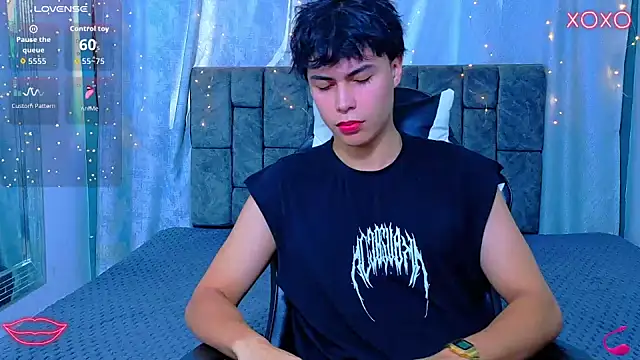 Dantekent online show from July 14, 1:06 pm