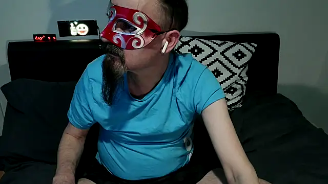 dpr100z online show from March 21, 7:40 pm