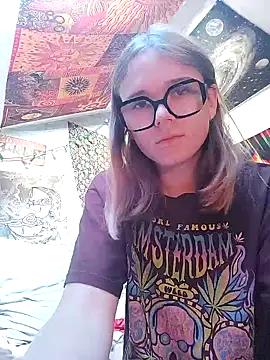 Charles-x69 online show from July 6, 12:13 pm