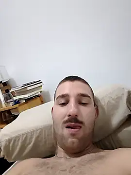 straightdude99 online show from April 7, 12:21 am