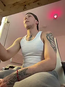 TitanNoir online show from March 31, 8:49 am