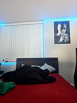 horneymen09 online show from March 3, 9:28 am