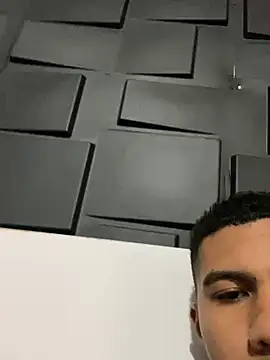 negro23cmdotado online show from April 2, 4:15 pm