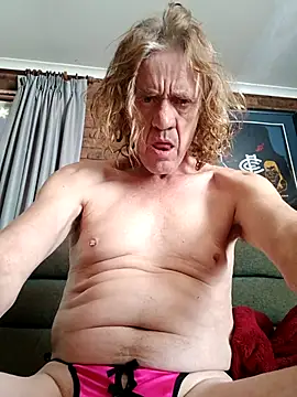 lickittender69 online show from April 8, 4:13 am