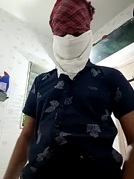 Hunter 372 online show from April 17, 6:43 pm