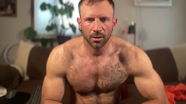 JonAriesxxx online show from May 6, 9:37 pm