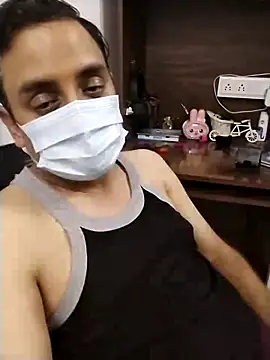 rockym1995 online show from March 8, 8:35 pm