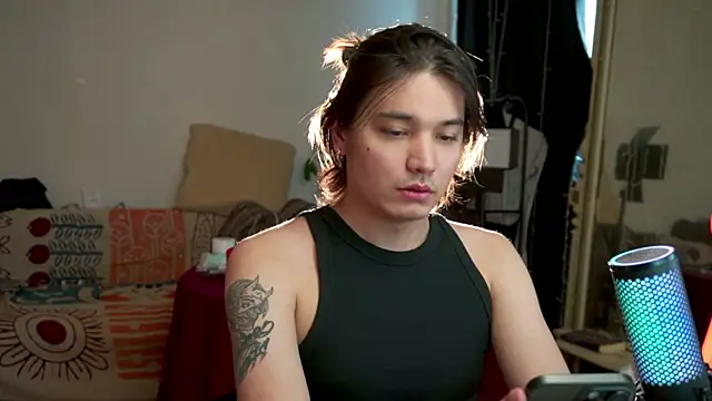 Badtwinkboys online show from April 23, 1:35 pm