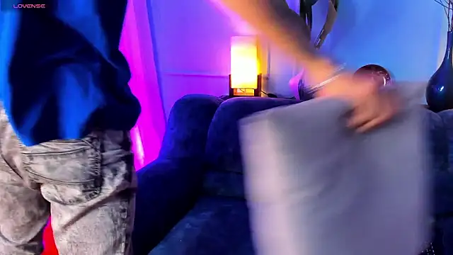 Skinny Mac online show from March 23, 2:23 pm