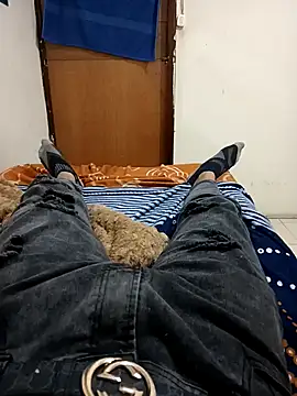 droale online show from April 25, 6:27 pm