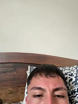 Elcolombianoo online show from July 29, 4:17 pm