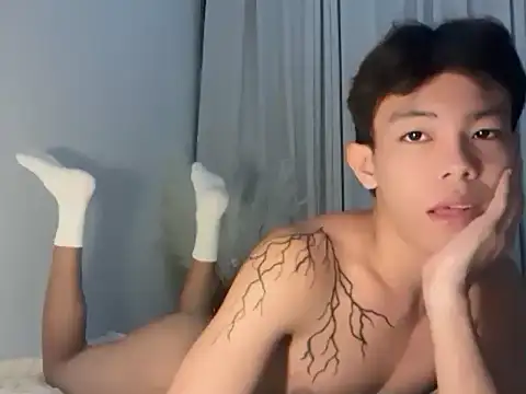 hottasianboy online show from June 4, 9:54 pm